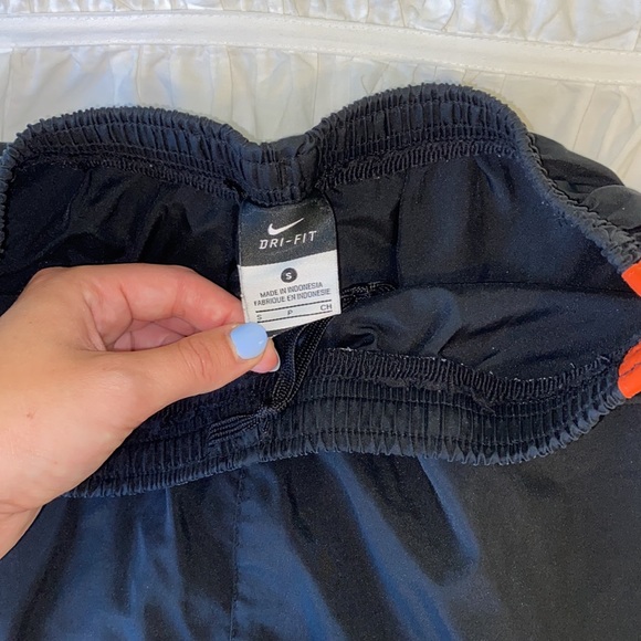 Nike Running Shorts! - Picture 3 of 3